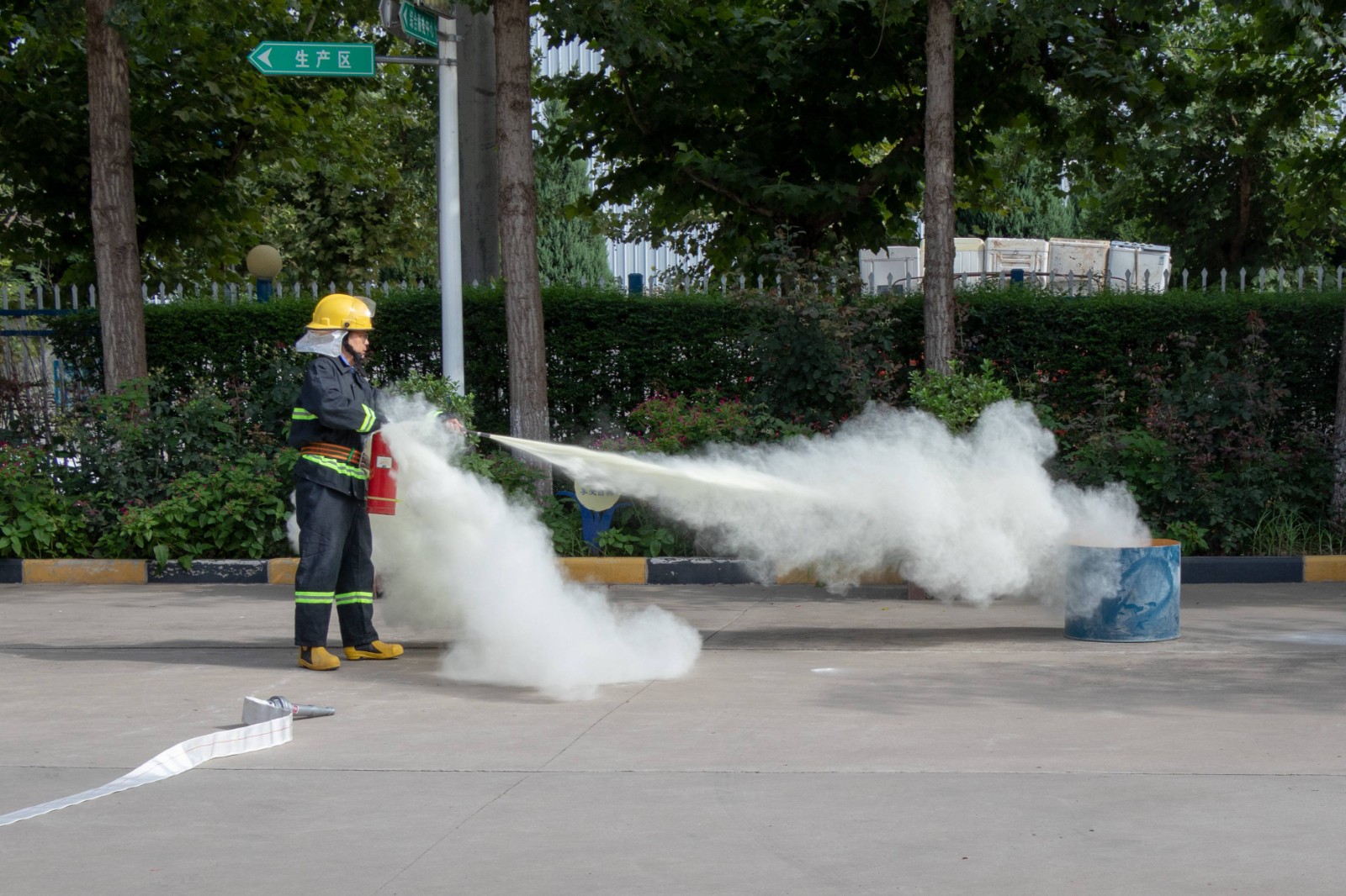 以赛促练，，，，，，，，共筑安全“防护网”7.jpg